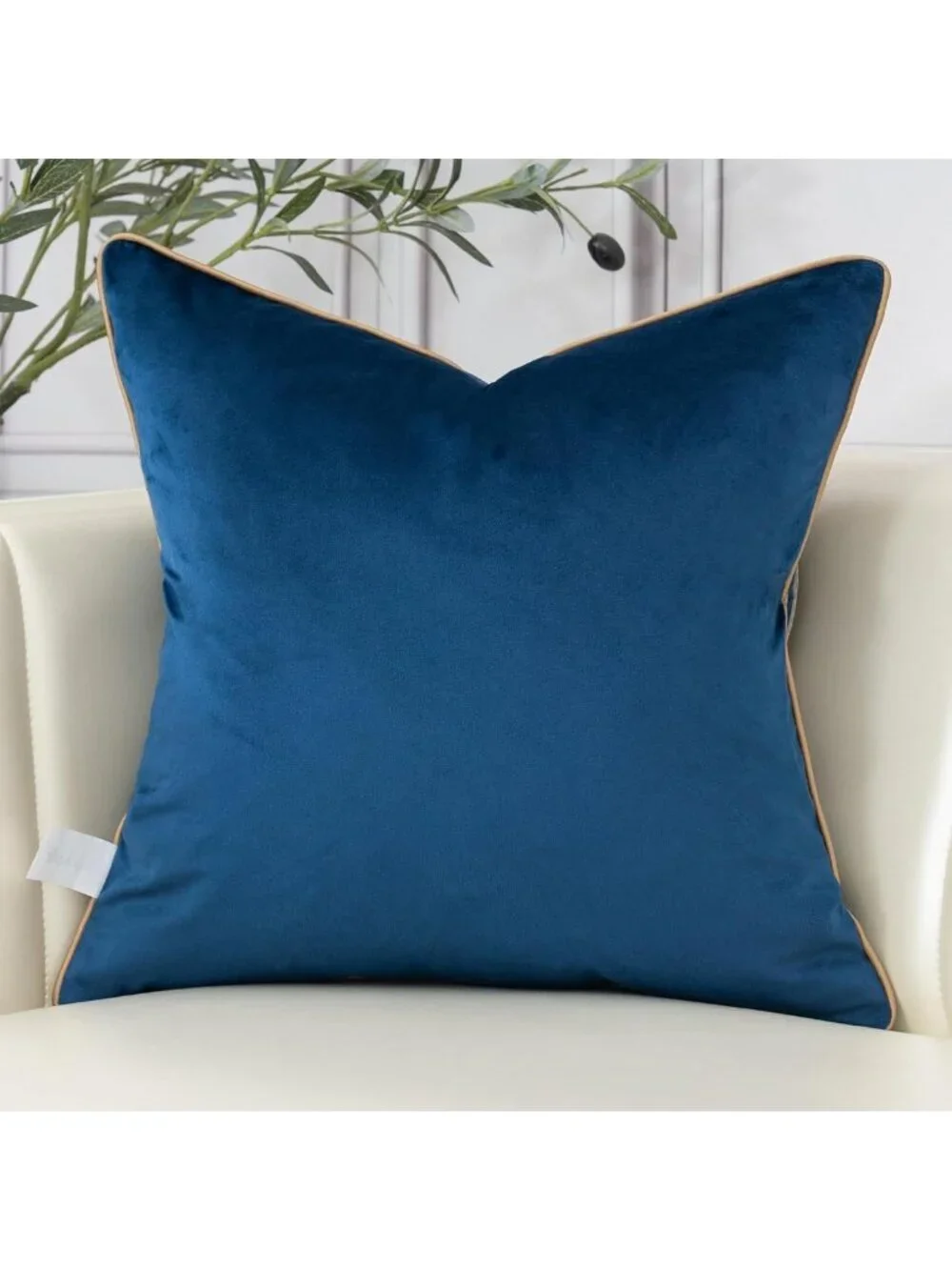 Luxurious 18x18 Floral Velvet Pillow Cover, Embroidered Throw for Couch